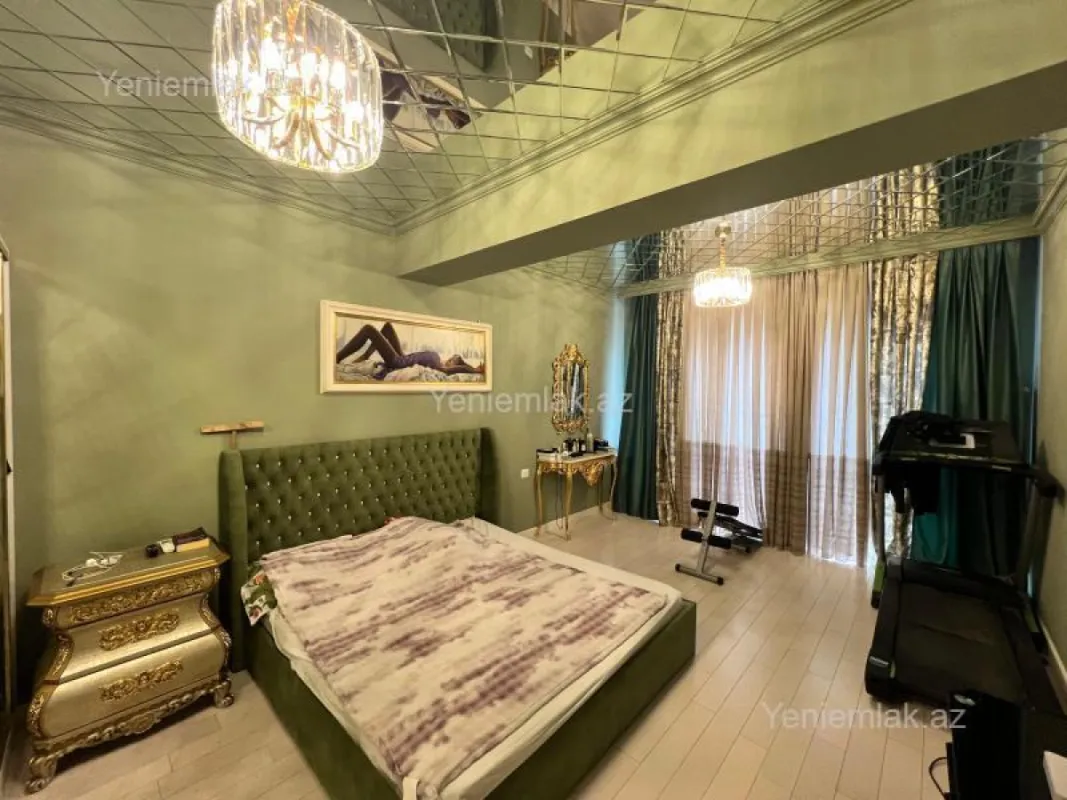 Satılır 4 otaqlı yeni tikili 181 m²