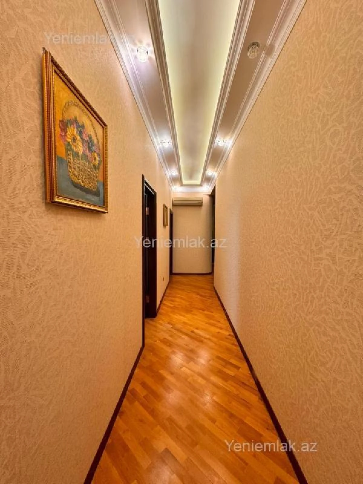 Satılır 3 otaqlı yeni tikili 147 m²