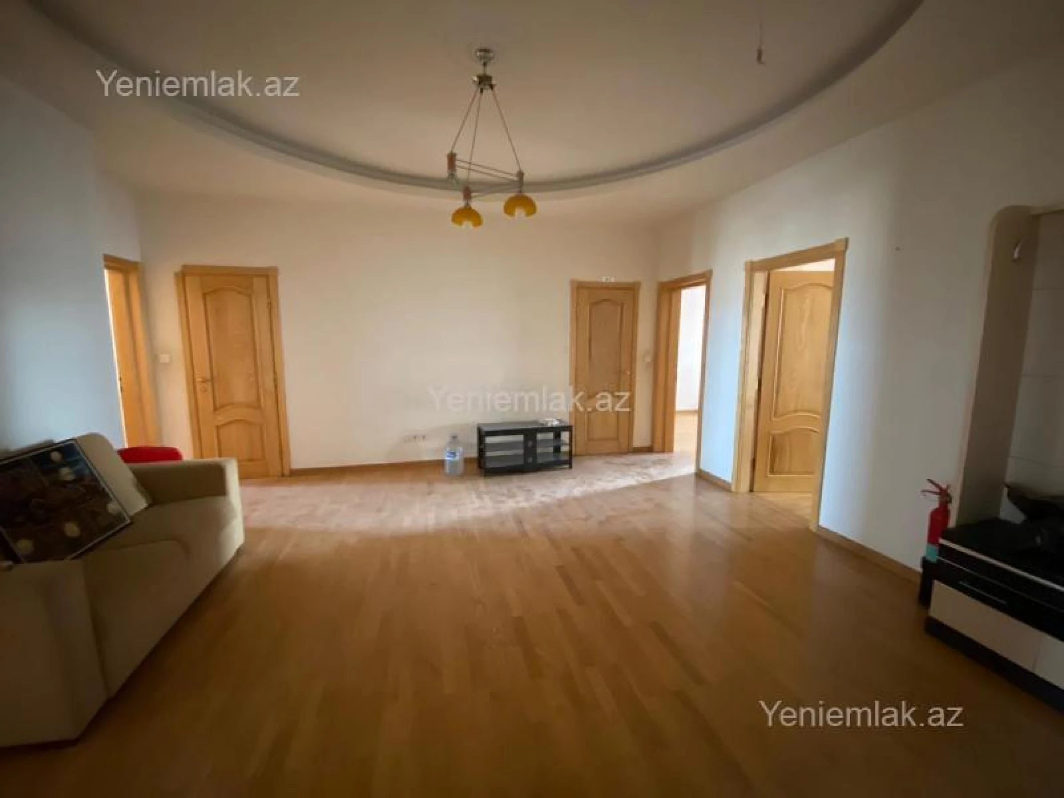 Satılır 4 otaqlı yeni tikili 190 m²