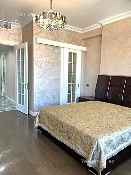 Satılır 3 otaqlı yeni tikili 150 m²