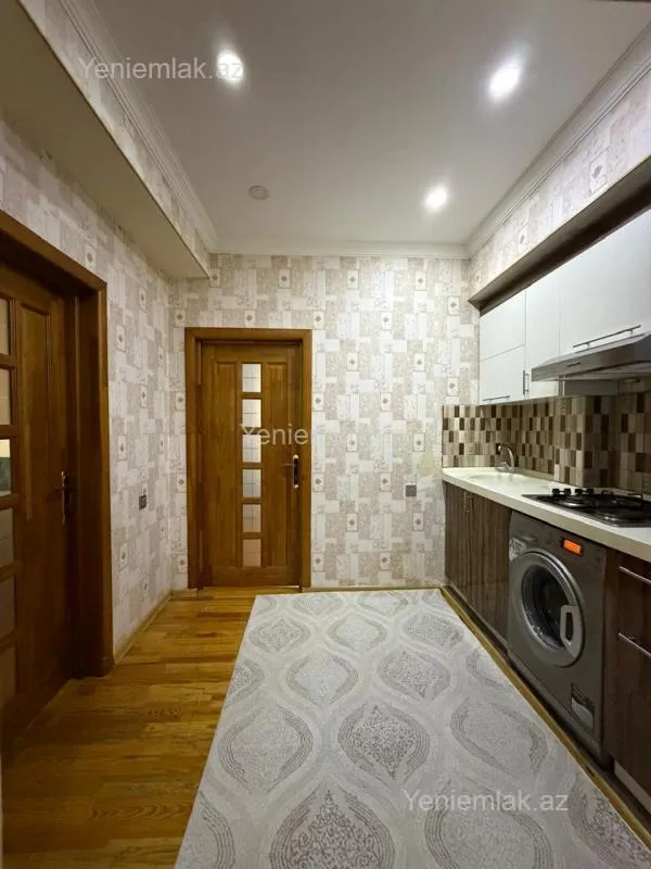 Satılır 3 otaqlı yeni tikili 75 m²