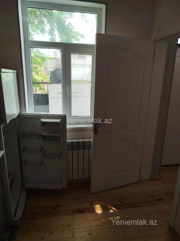 Satılır 2 otaqlı həyət evi 65 m²