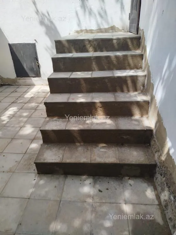 Satılır 2 otaqlı həyət evi 65 m²