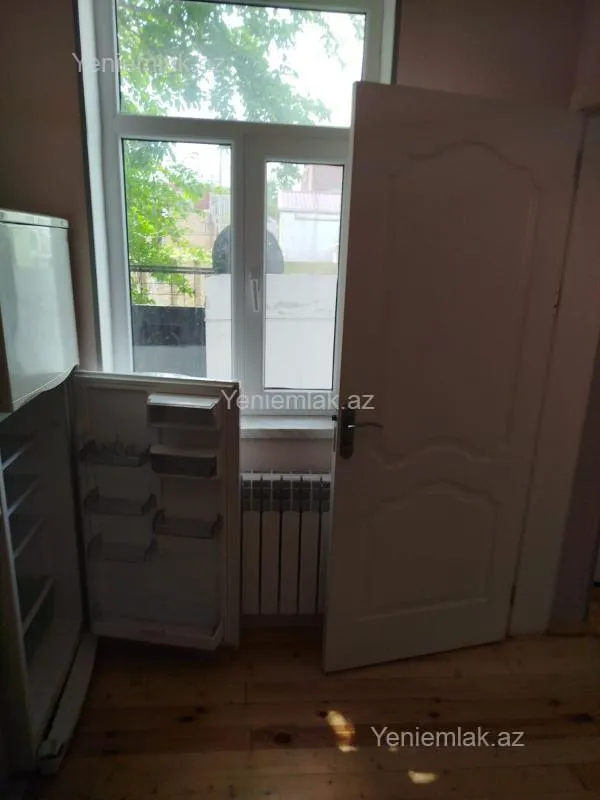 Satılır 2 otaqlı həyət evi 65 m²