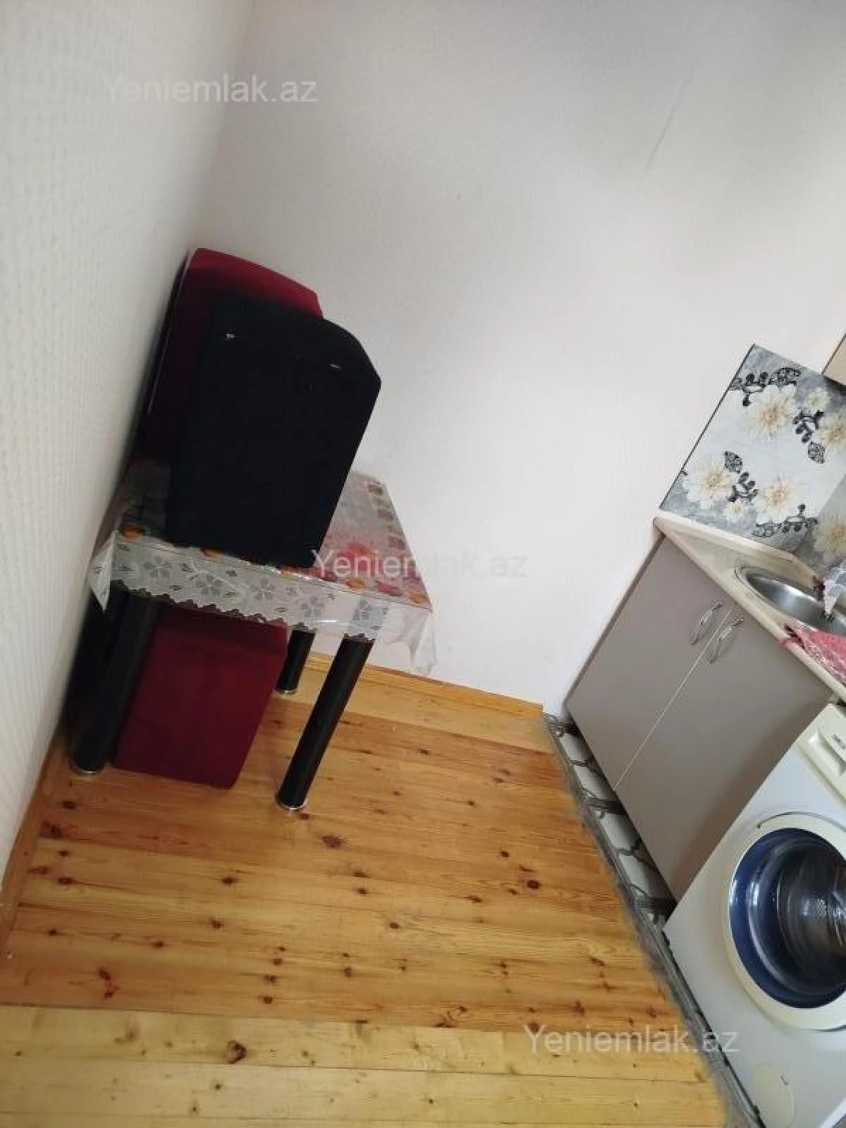 Satılır 2 otaqlı həyət evi 65 m²