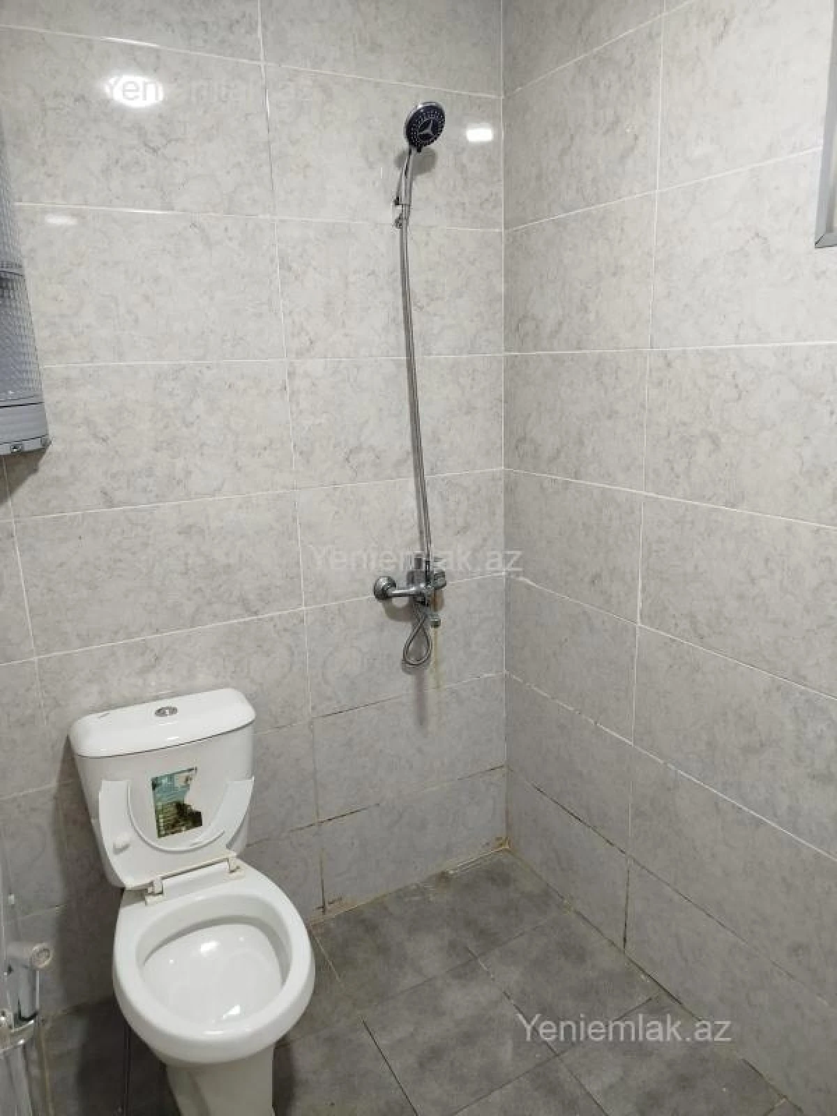 Satılır 2 otaqlı həyət evi 65 m²