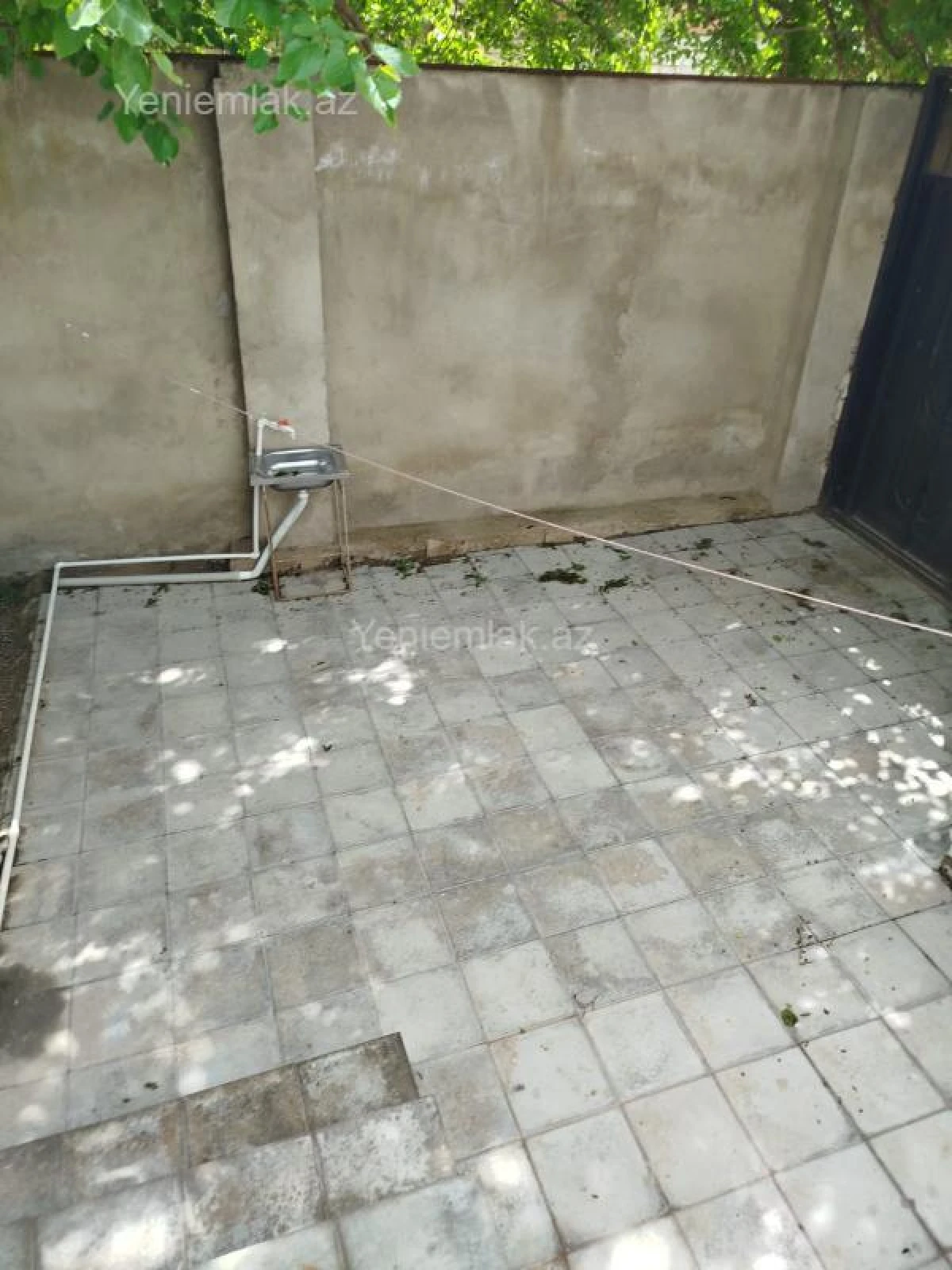 Satılır 2 otaqlı həyət evi 65 m²