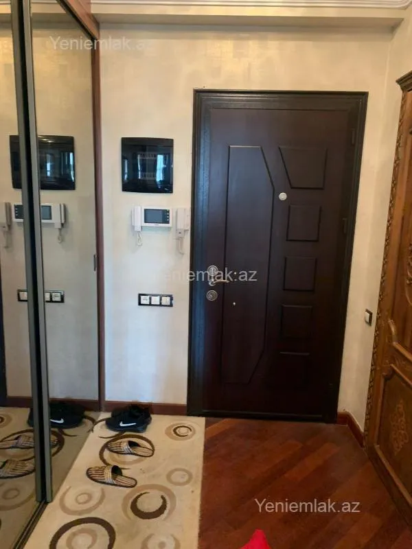 Satılır 3 otaqlı yeni tikili 123 m²