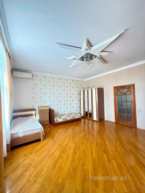 Satılır 3 otaqlı yeni tikili 145 m²