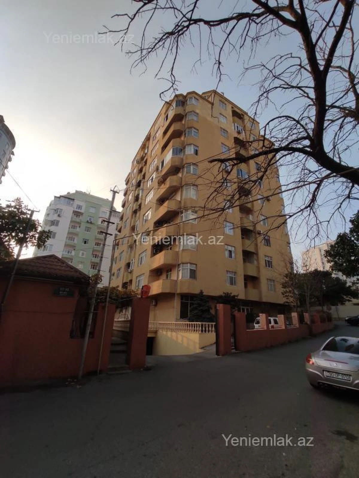 Satılır 3 otaqlı yeni tikili 145 m²