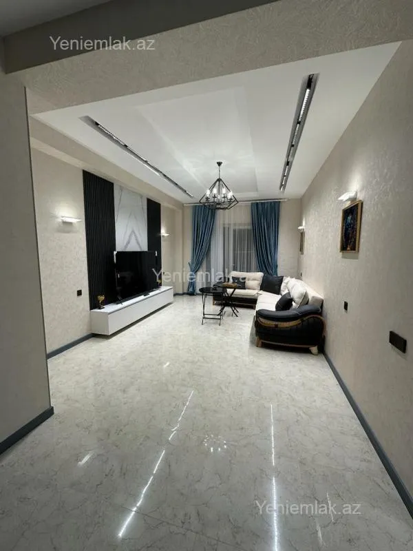 Satılır 3 otaqlı yeni tikili 92 m²