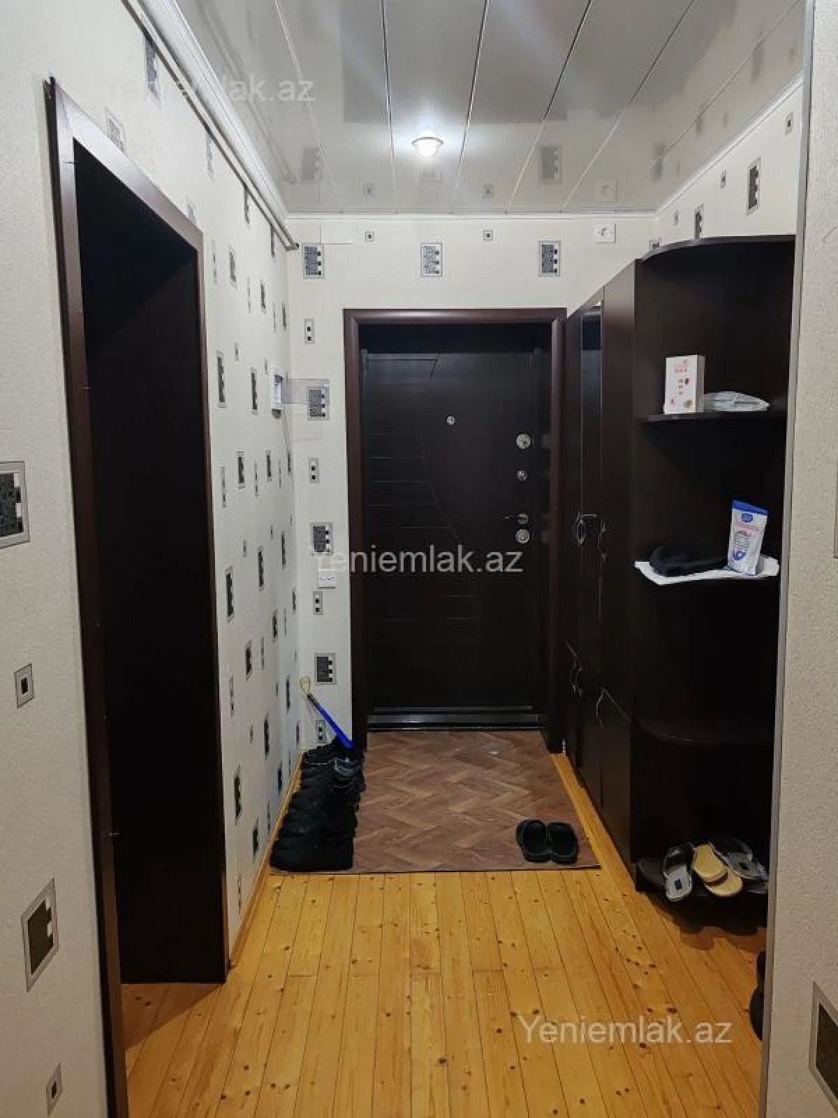 Satılır 3 otaqlı köhnə tikili 85 m²