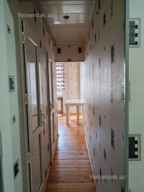 Satılır 3 otaqlı köhnə tikili 85 m²