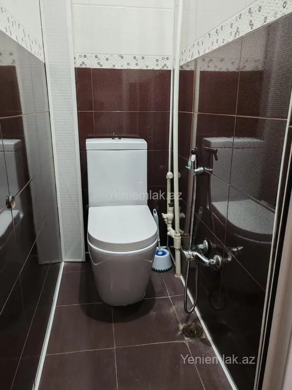 Satılır 3 otaqlı köhnə tikili 85 m²