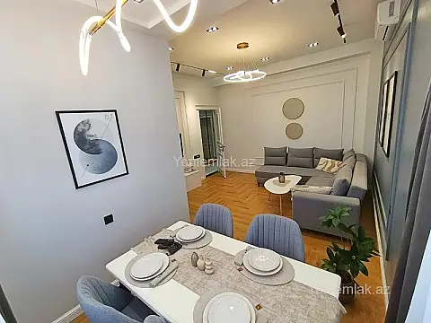 Satılır 3 otaqlı yeni tikili 80 m²