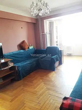 Satılır 3 otaqlı köhnə tikili 90 m²
