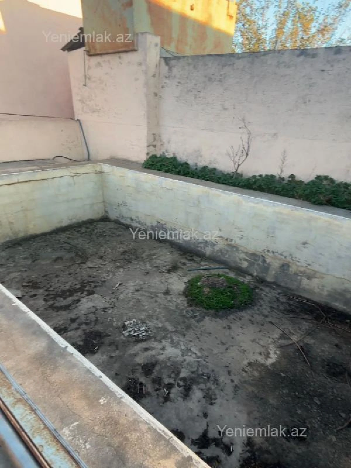 Satılır 4 otaqlı həyət evi 100 m²