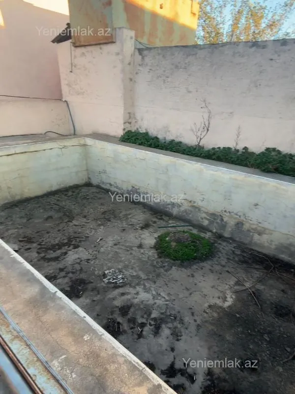 Satılır 4 otaqlı həyət evi 100 m²