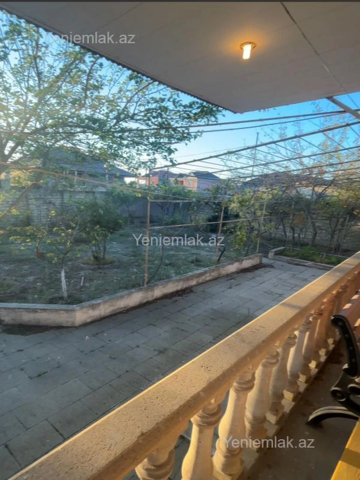 Satılır 4 otaqlı həyət evi 100 m²