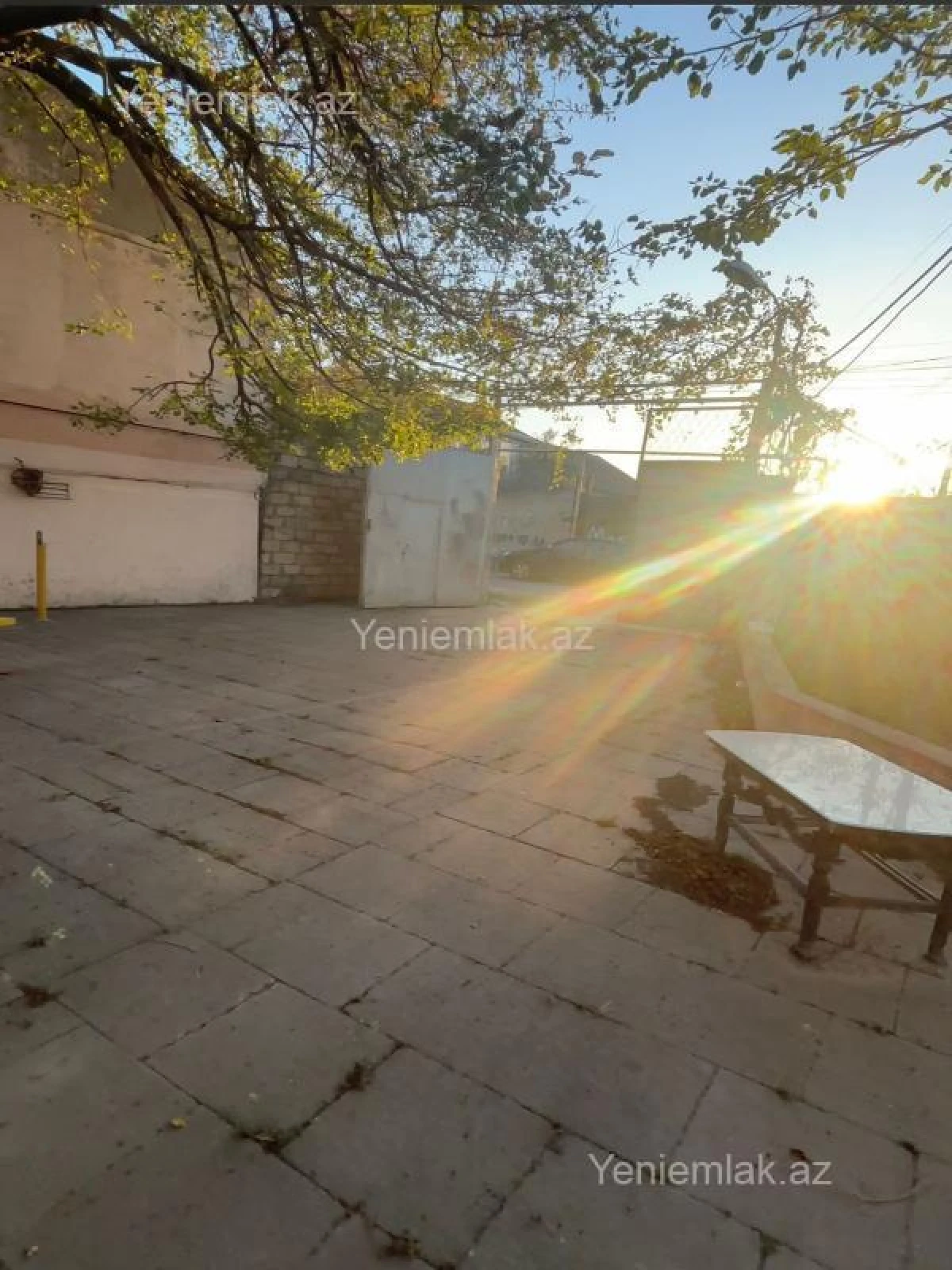 Satılır 4 otaqlı həyət evi 100 m²