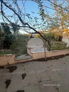 Satılır 4 otaqlı həyət evi 100 m²