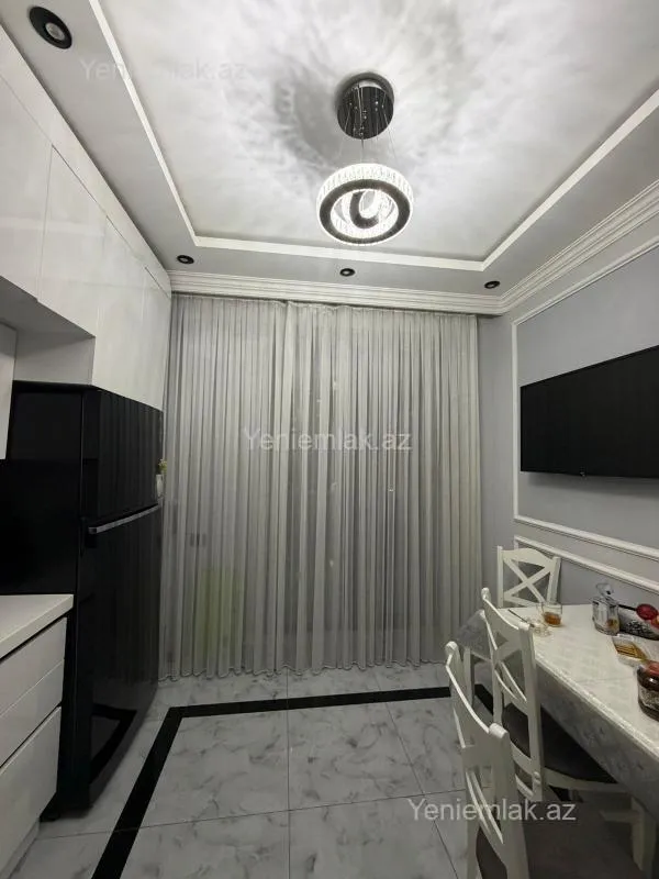 Satılır 3 otaqlı yeni tikili 148 m²