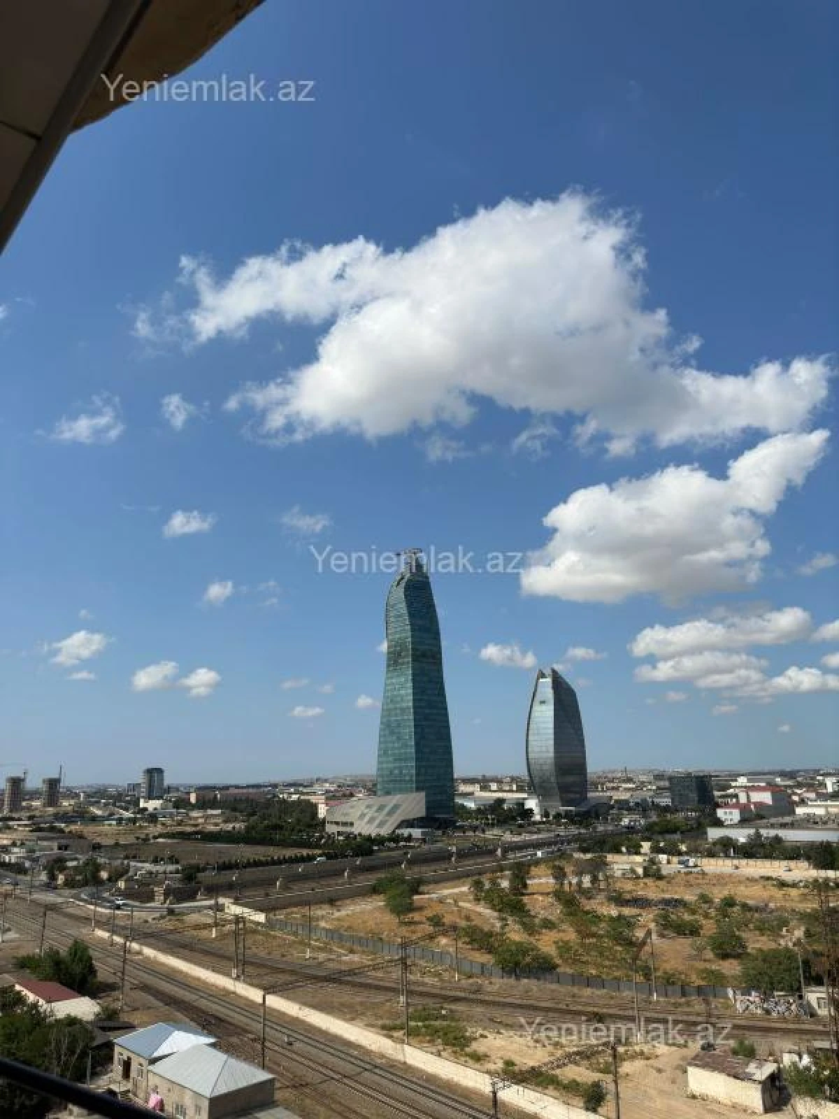 Satılır 3 otaqlı yeni tikili 105 m²