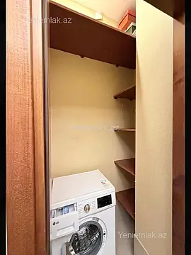Satılır 3 otaqlı yeni tikili 135 m²