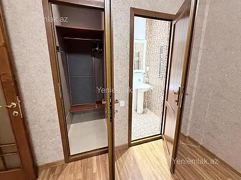 Satılır 3 otaqlı yeni tikili 135 m²