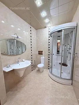 Satılır 3 otaqlı yeni tikili 135 m²