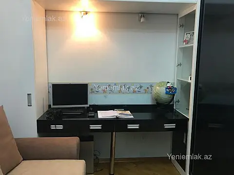 Satılır 3 otaqlı yeni tikili 110 m²