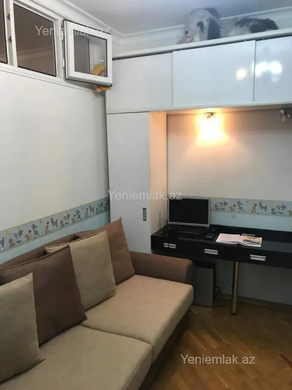 Satılır 3 otaqlı yeni tikili 110 m²