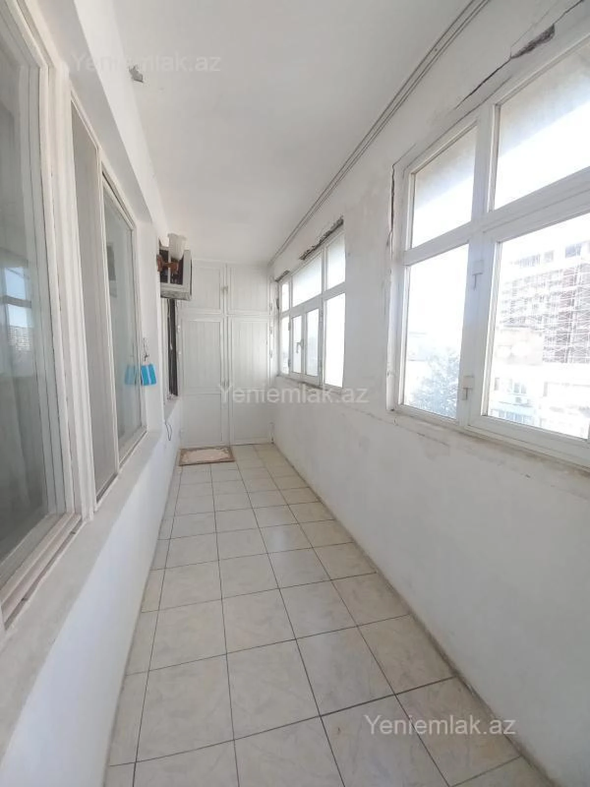 Satılır 3 otaqlı köhnə tikili 70 m²