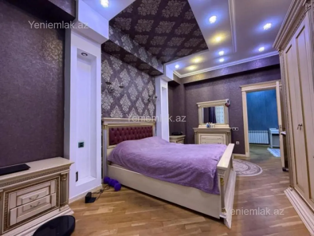 Satılır 3 otaqlı yeni tikili 126 m²