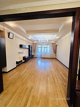 Satılır 3 otaqlı yeni tikili 145 m²
