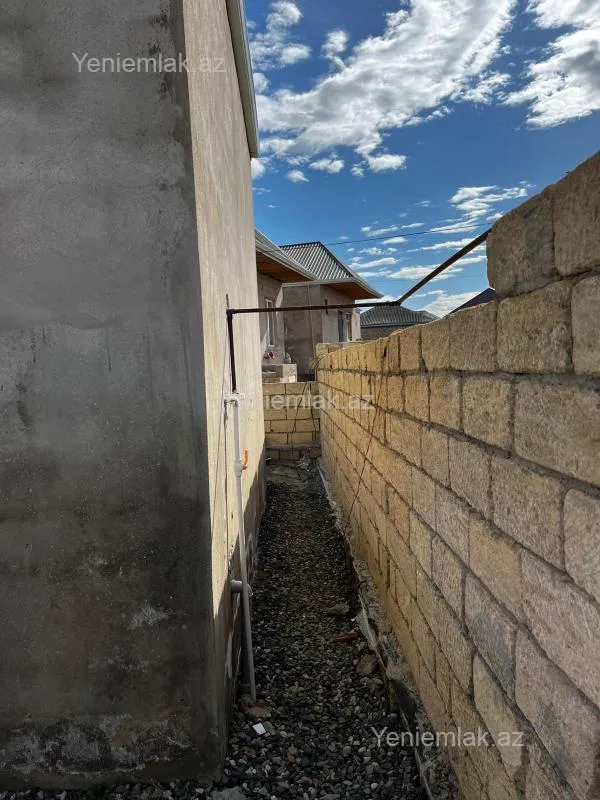Satılır 2 otaqlı həyət evi 50 m²