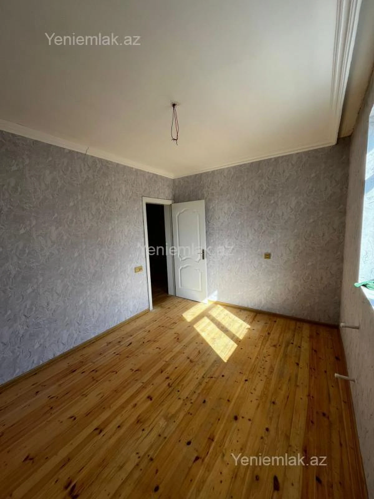 Satılır 2 otaqlı həyət evi 50 m²