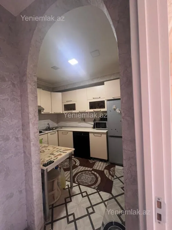 Satılır 2 otaqlı yeni tikili 63 m²