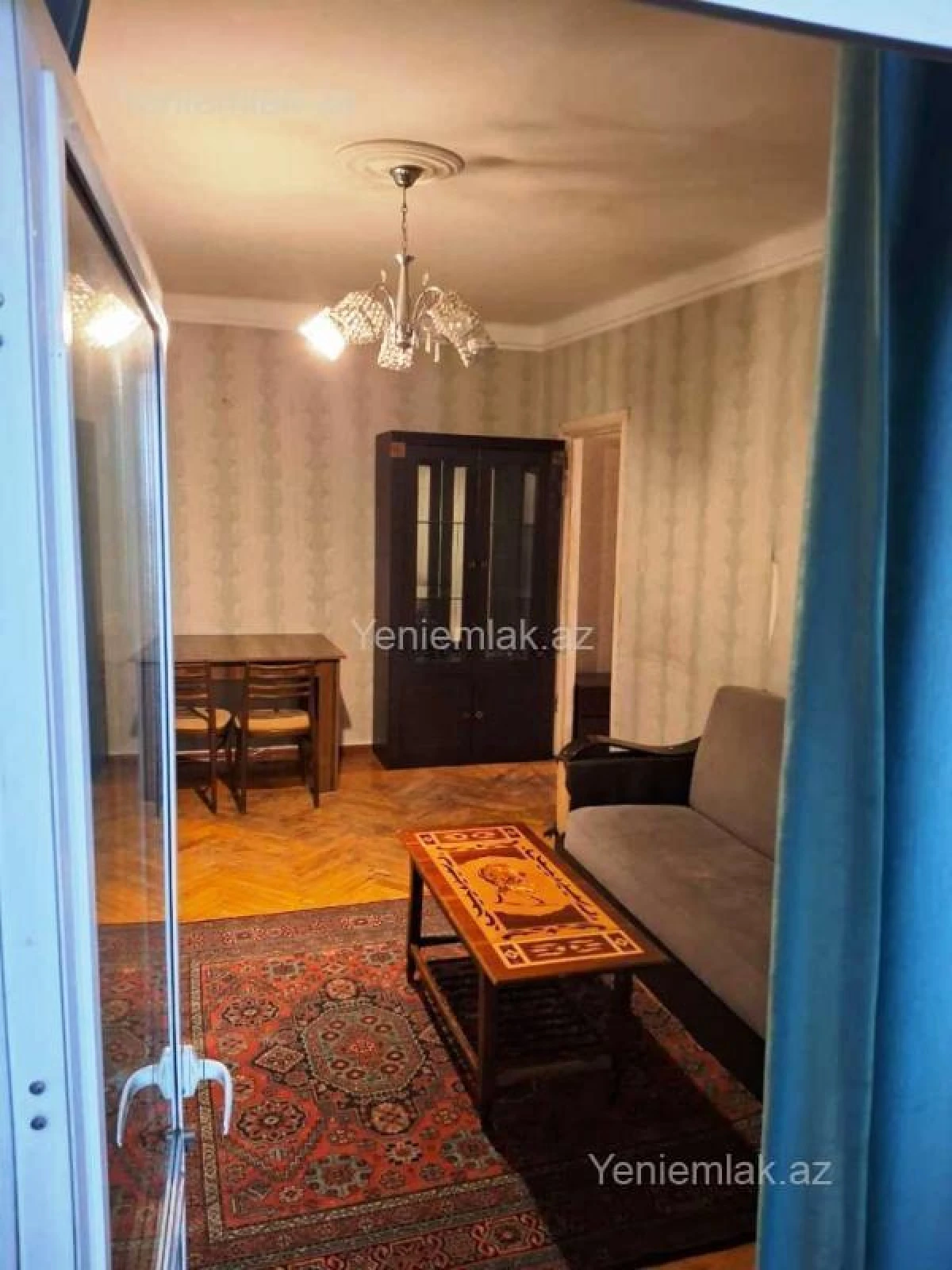 Satılır 2 otaqlı köhnə tikili 60 m²
