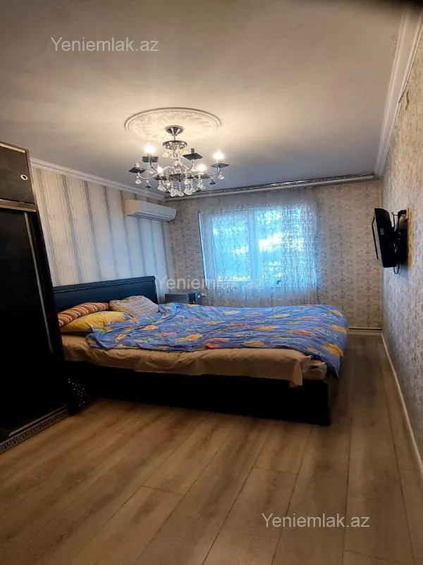 Satılır 2 otaqlı köhnə tikili 42 m²