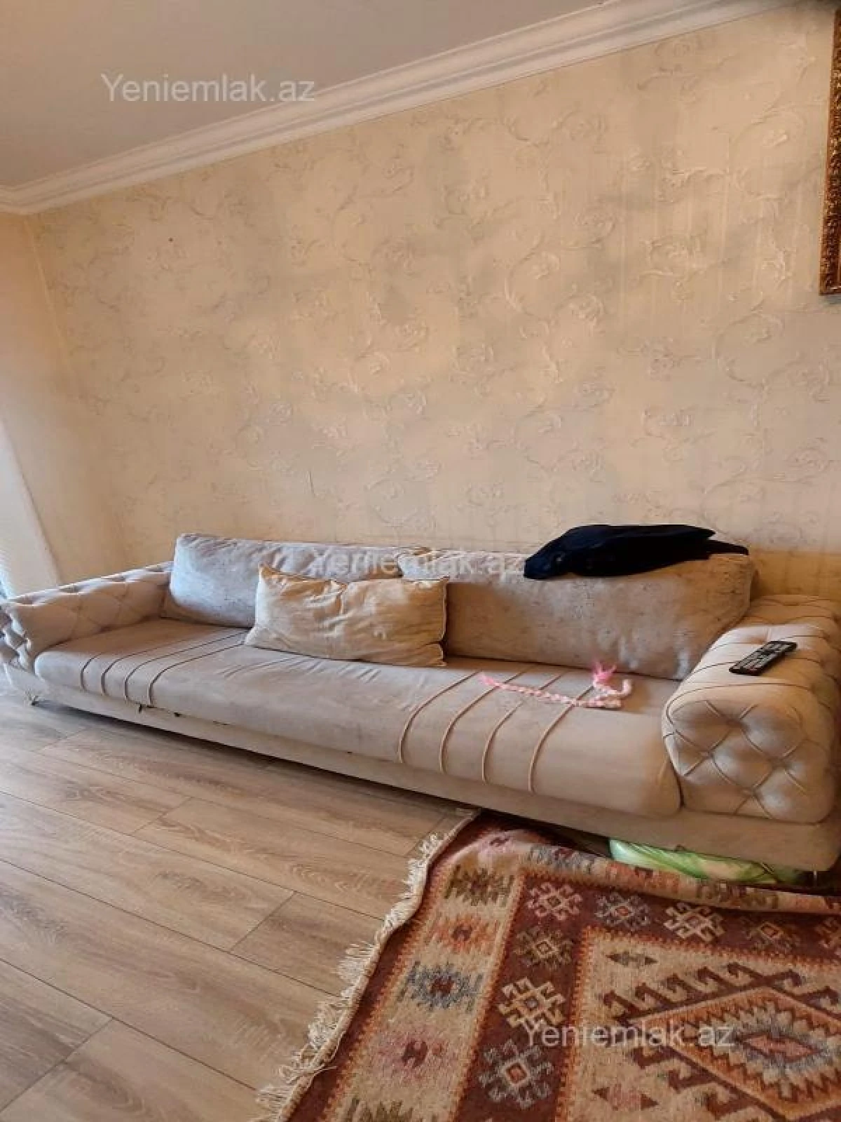 Satılır 2 otaqlı köhnə tikili 42 m²
