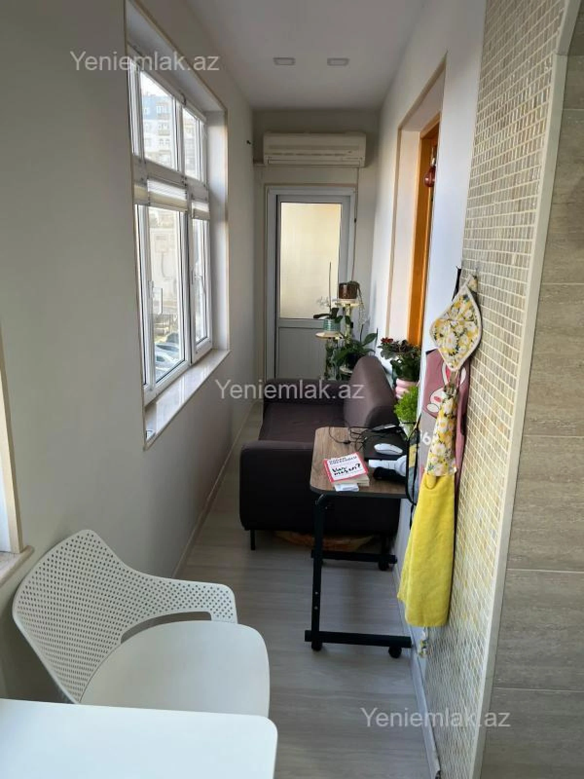 Satılır 4 otaqlı köhnə tikili 110 m²