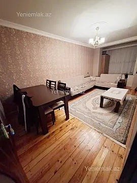 Satılır 3 otaqlı köhnə tikili 80 m²