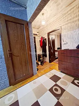 Satılır 3 otaqlı köhnə tikili 80 m²