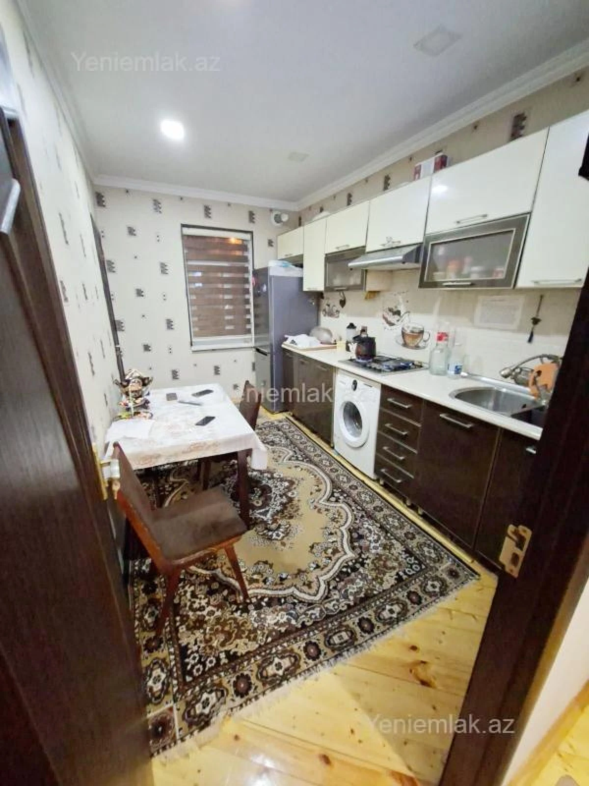 Satılır 3 otaqlı köhnə tikili 80 m²