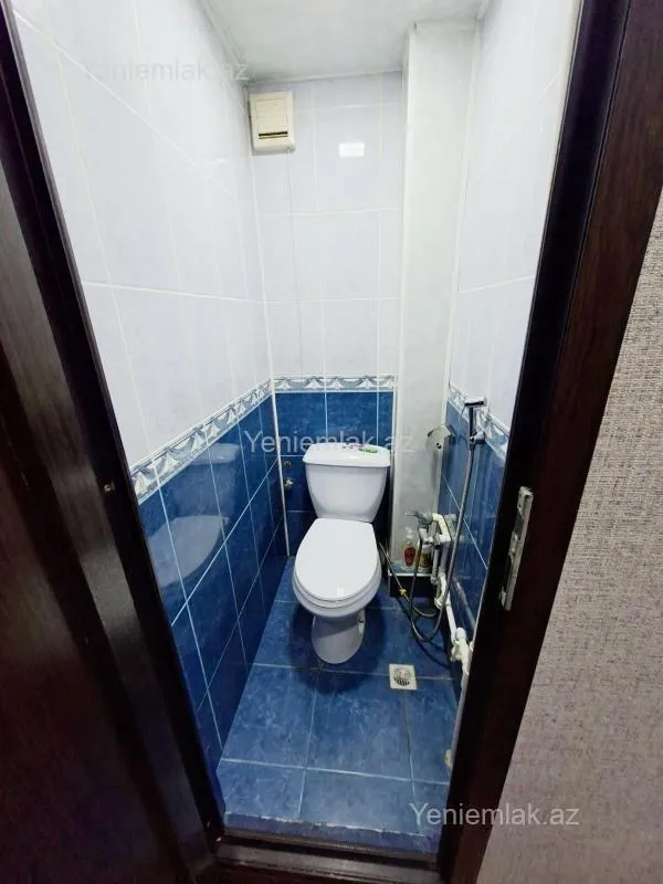 Satılır 3 otaqlı köhnə tikili 80 m²