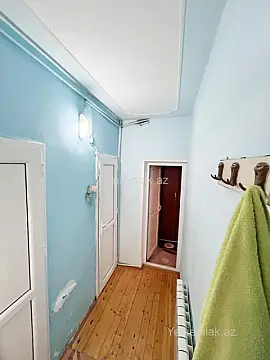 Satılır 3 otaqlı köhnə tikili 80 m²