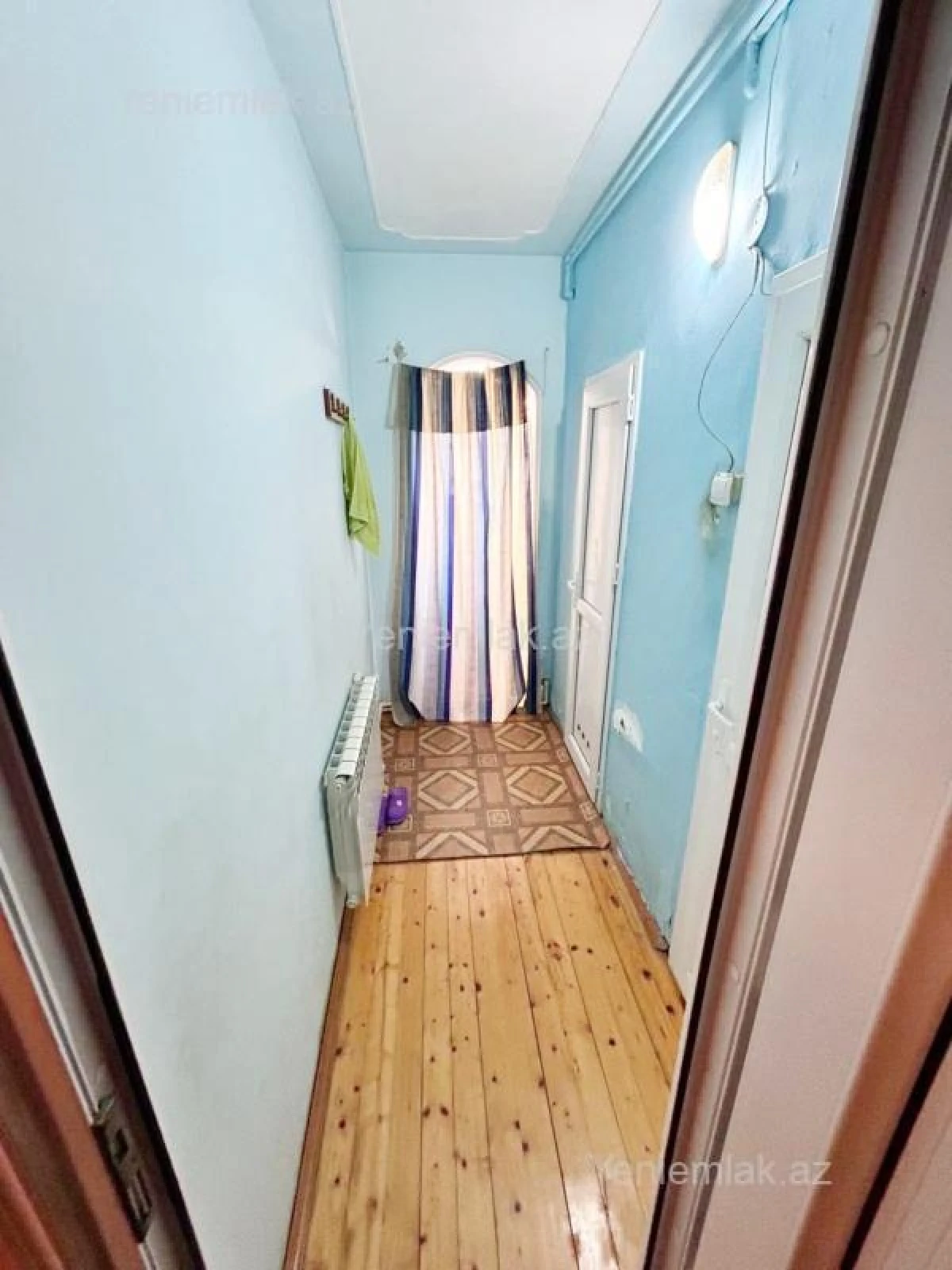 Satılır 3 otaqlı köhnə tikili 80 m²