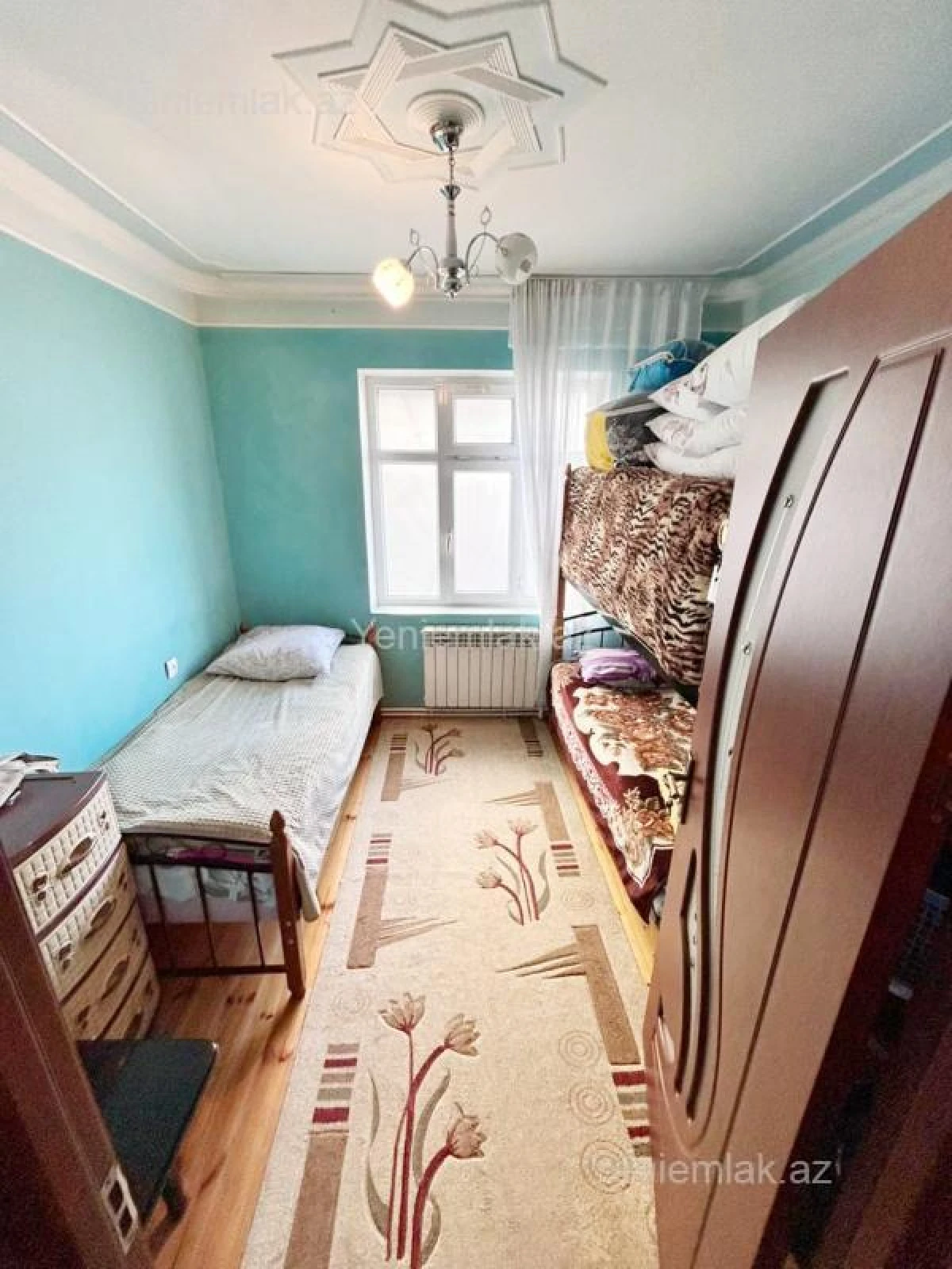 Satılır 3 otaqlı köhnə tikili 80 m²