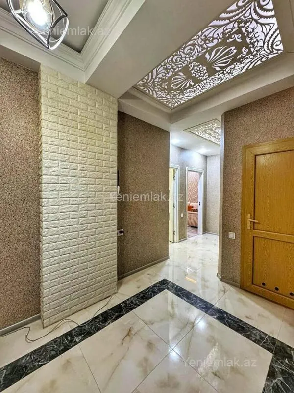 Satılır 2 otaqlı yeni tikili 65 m²